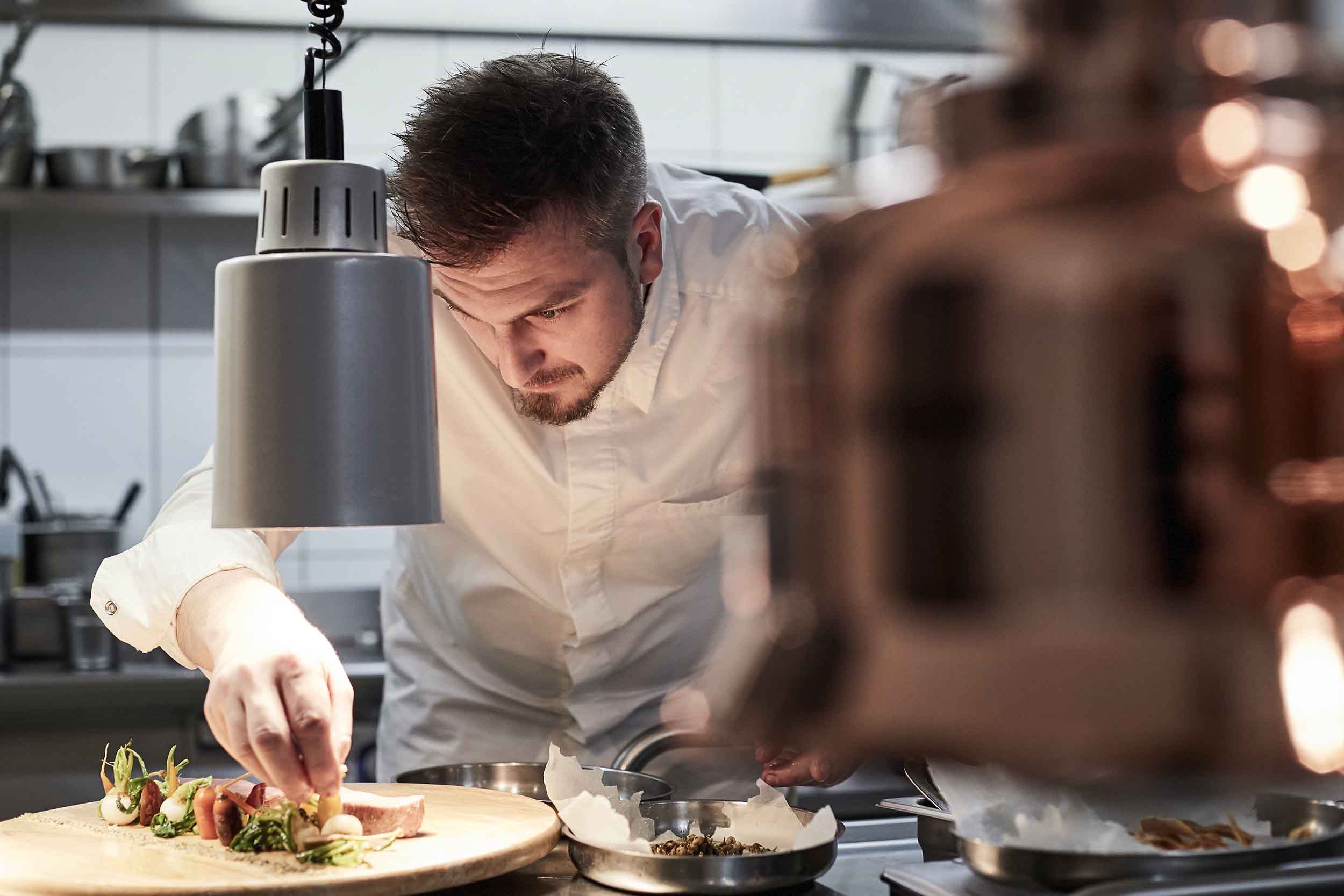 Landhaus Witten Deel. Casual Fine Dining im wunderschönem Ambiente. Wir richten Deine Traumhochzeit aus, ohne Tüll und Tränen.